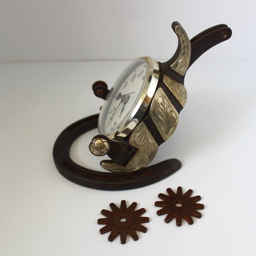 Vintage Equestrian Stirrup Horseshoe Clock With Silver Accents